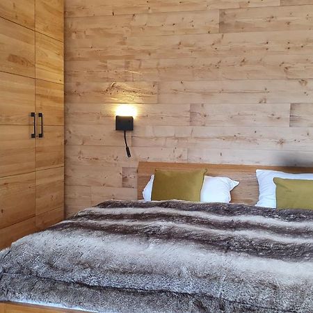 Bungalow Mit Terrasse Im Alpinen Stil Шлірзе Екстер'єр фото